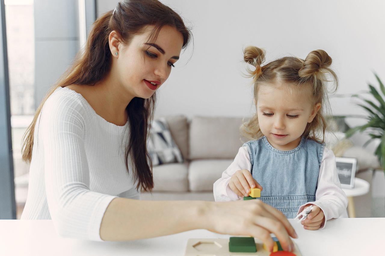 Trouver une nounou est plus facile grâce à l’agence Cartable & Pyjama
